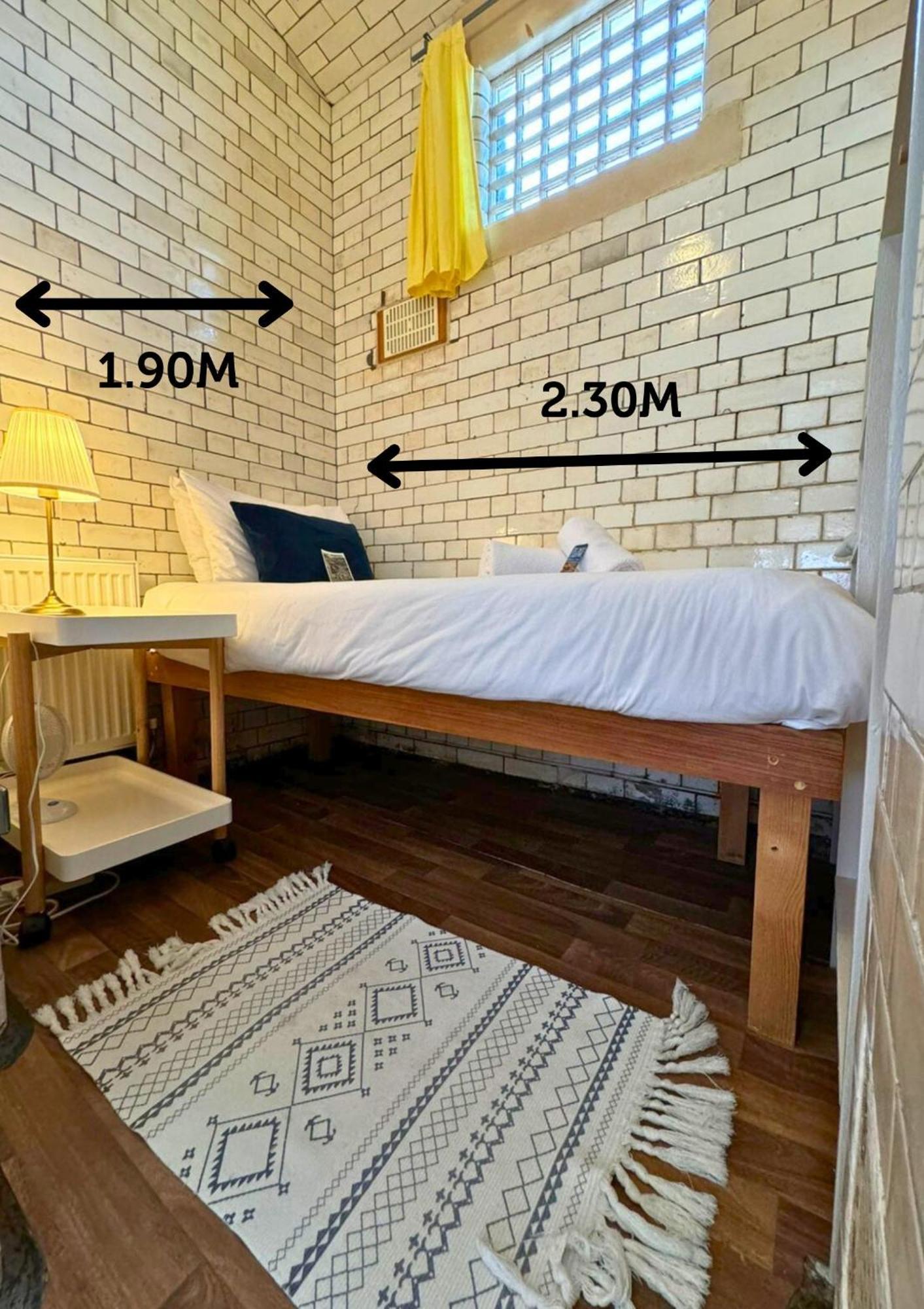 Lotus Guesthouse Лондон Экстерьер фото